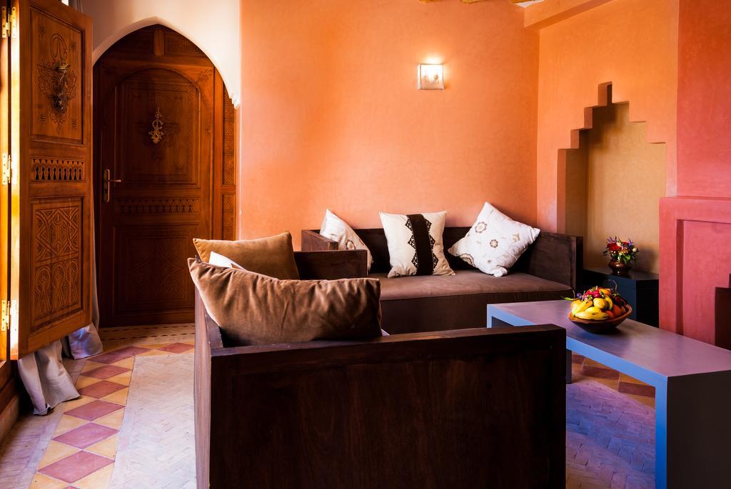 Riad Tigmi Kenza Тизнит Екстериор снимка