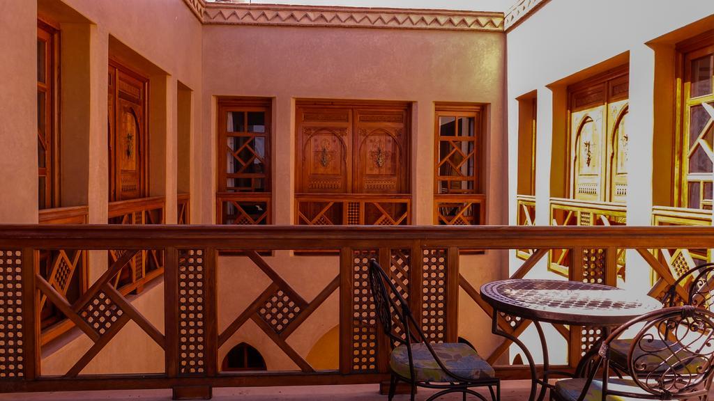 Riad Tigmi Kenza Тизнит Екстериор снимка