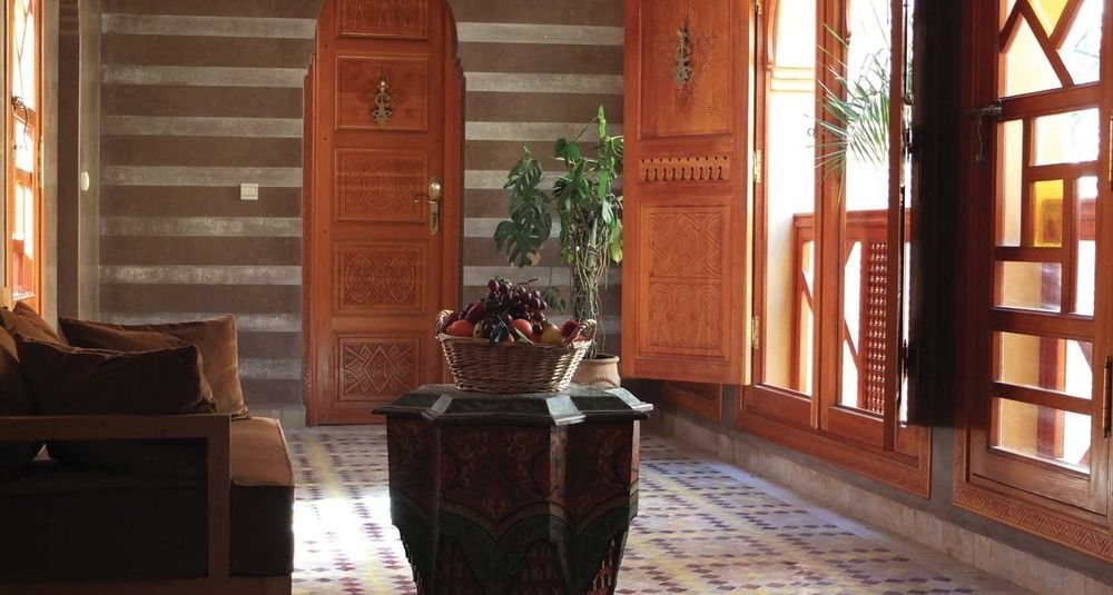 Riad Tigmi Kenza Тизнит Екстериор снимка