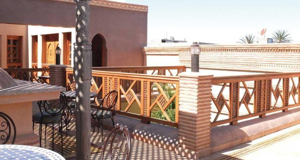 Riad Tigmi Kenza Тизнит Екстериор снимка
